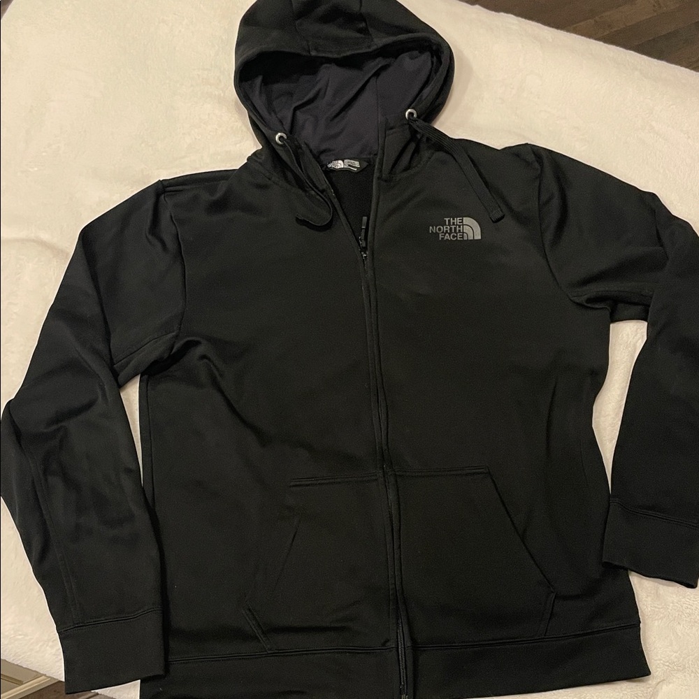 🍎 The North Face Jet Black Full-Zip Hoodie